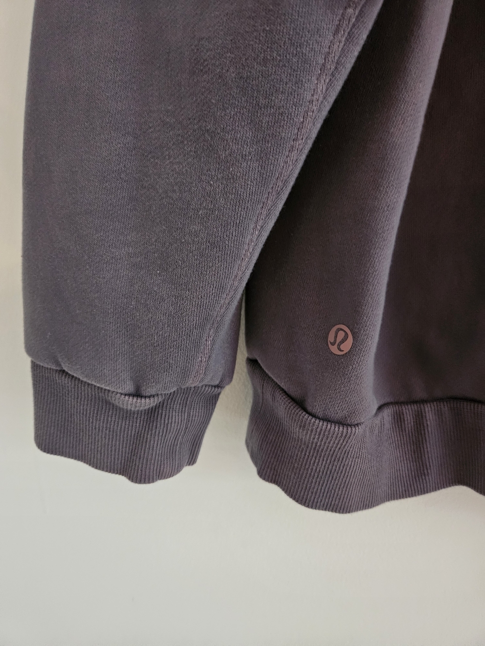 Lululemon Washed Charcoal Gray Hooded Sweatshirt Mens Large - Picture 6 of 6